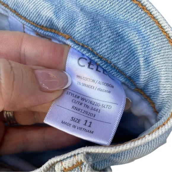 Cello Jeans Light Wash Jeans I Size: 11 - Picture 8 of 8